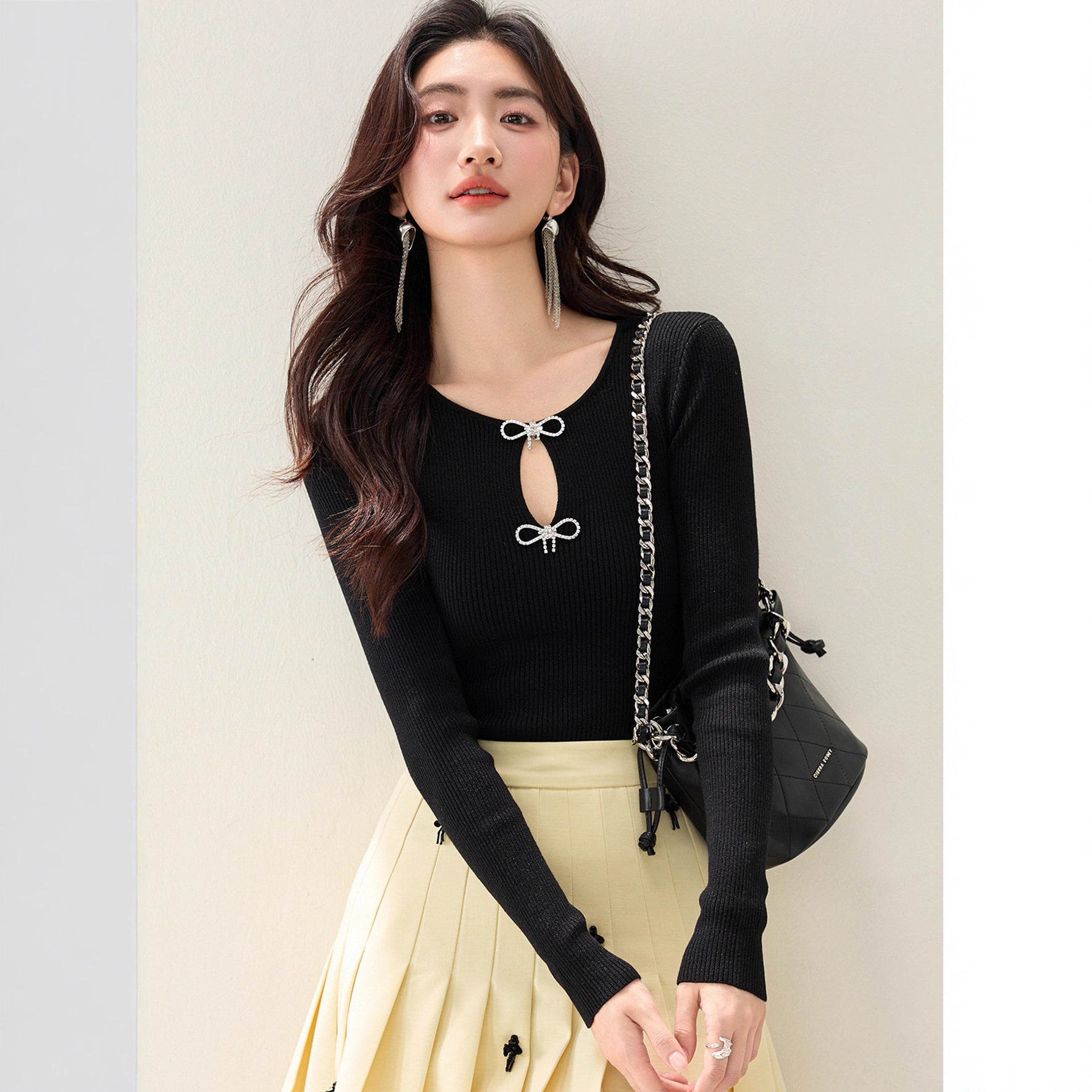 Chic Hollow-out Bow Black Knit Top for Women, Autumn/Winter New Design, Stylish Inner Layer, Fitted Long Sleeve Shirt
